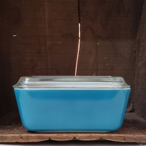 Pyrex blue ovenware